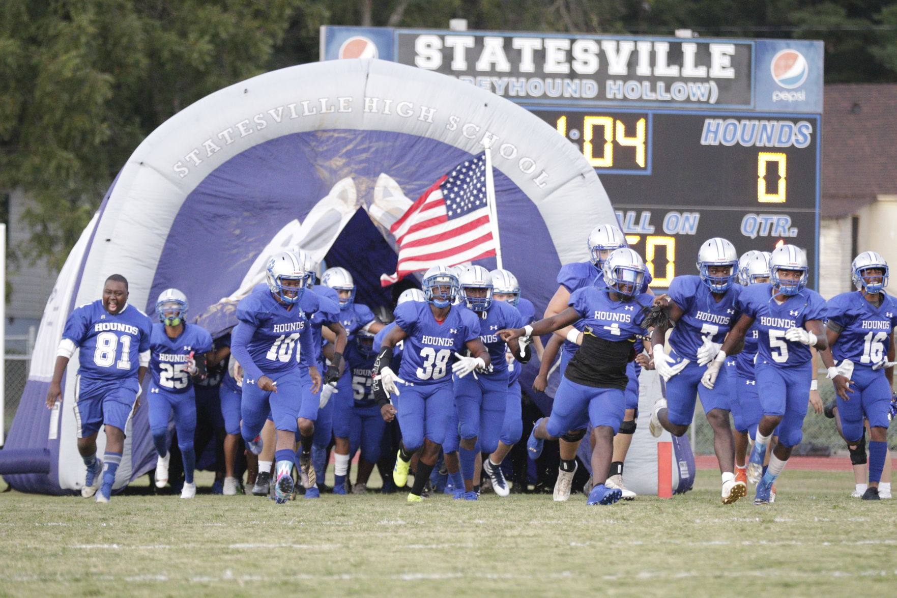 Statesville-Concord football (3).JPG